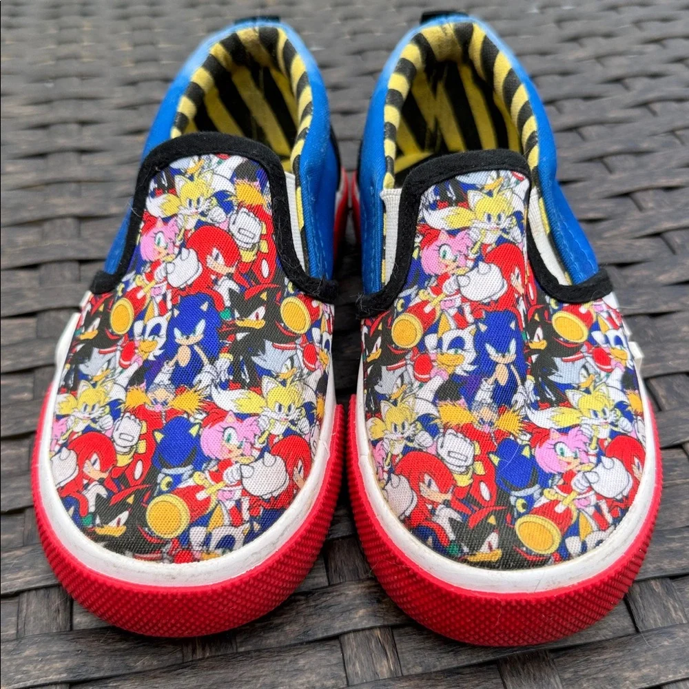 Sonic Shoes - Picture 2 of 5